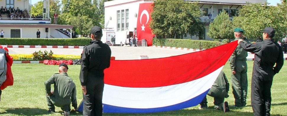Türkisch-Niederländisches Jubiläum: 400 Jahre diplomatische Beziehungen