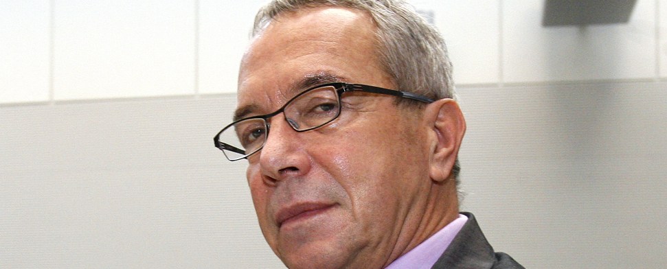 Gysi bedauert Abgang von Wolfgang Neskovic