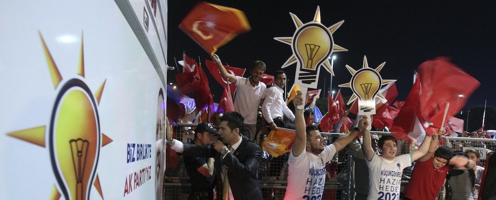 16 Gründe, warum man die AKP wählen sollte