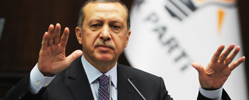 Präsident Erdoğan wird erneut AKP-Vorsitzender