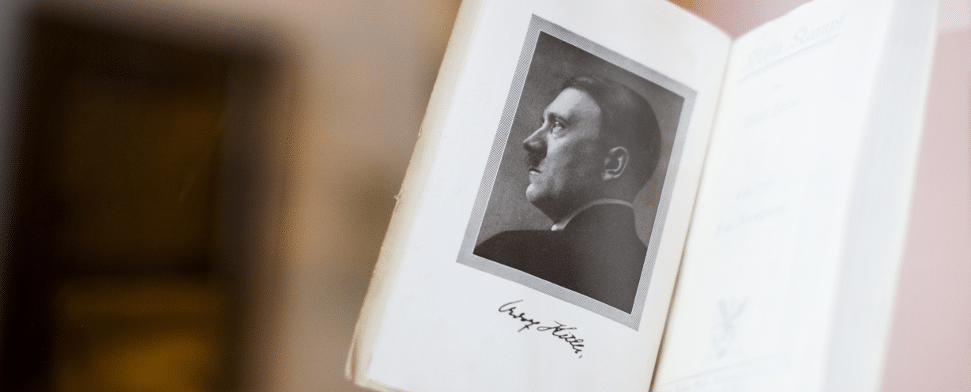 „Mein Kampf”: Streit um Neuausgabe in Bayern