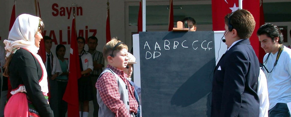 Atatürk, die Buchstabenrevolution und die ins Ausland verkauften osmanischen Schriften