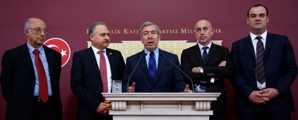 Türkei: Aufarbeitung der Korruptionsanschuldigungen vorerst gescheitert