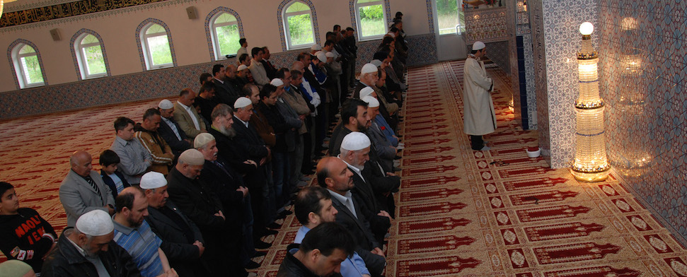 Novum in Deutschland: Ramadan-Gebet wird live aus einer Moschee übertragen