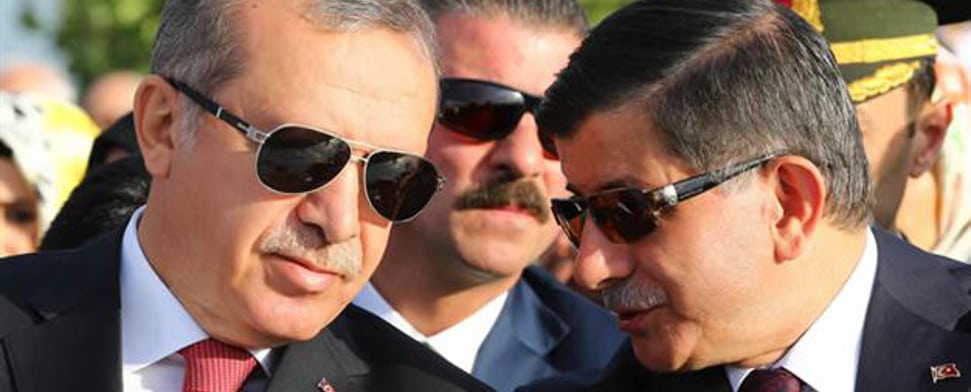 Türkei: Erdoğan wirft Davutoğlu Korruption vor