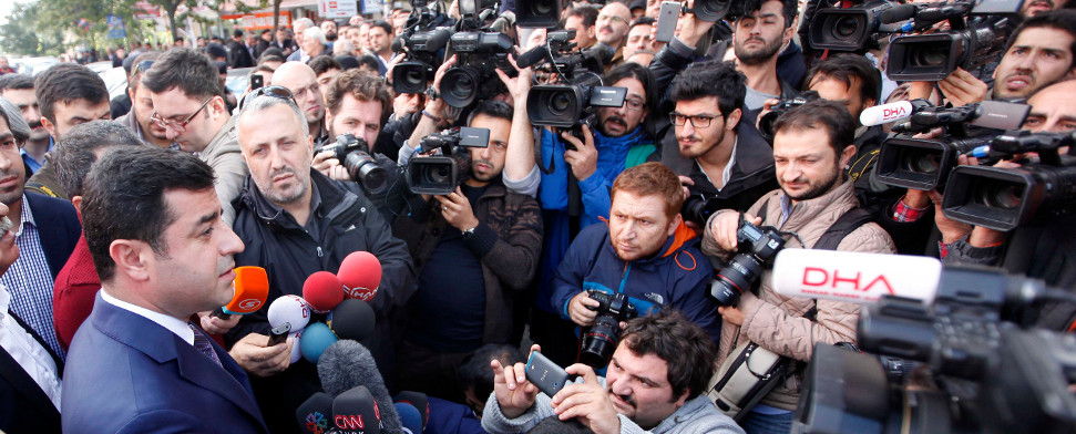 Demirtaş: „Unsere Völker werden sich nicht spalten lassen“