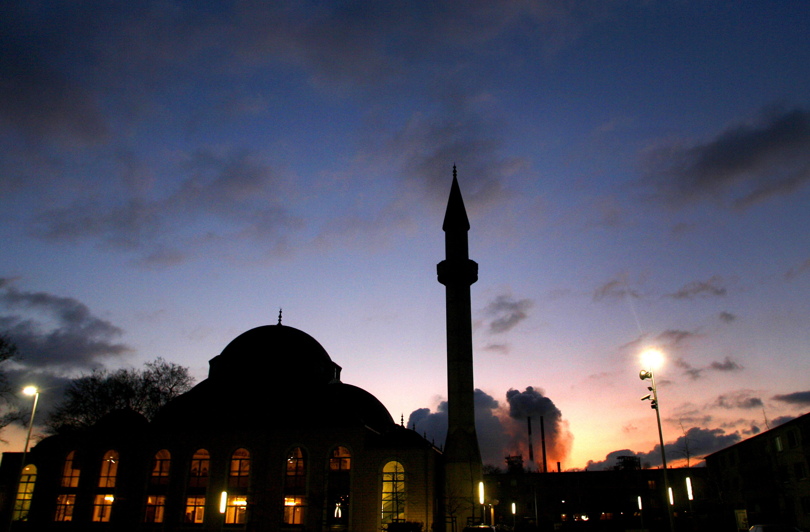 NRW erhöht den Druck: Es wird eng für Ditib