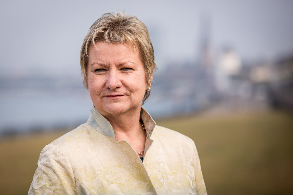 Spitzelaffäre: NRW-Schulministerin setzt Ditib Ultimatum