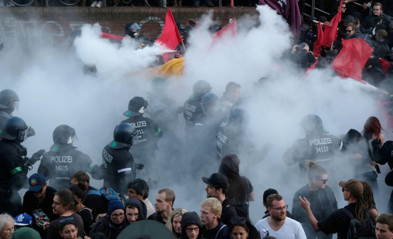 „Welcome to Hell“: Wie kam es zu der Eskalation in Hamburg?