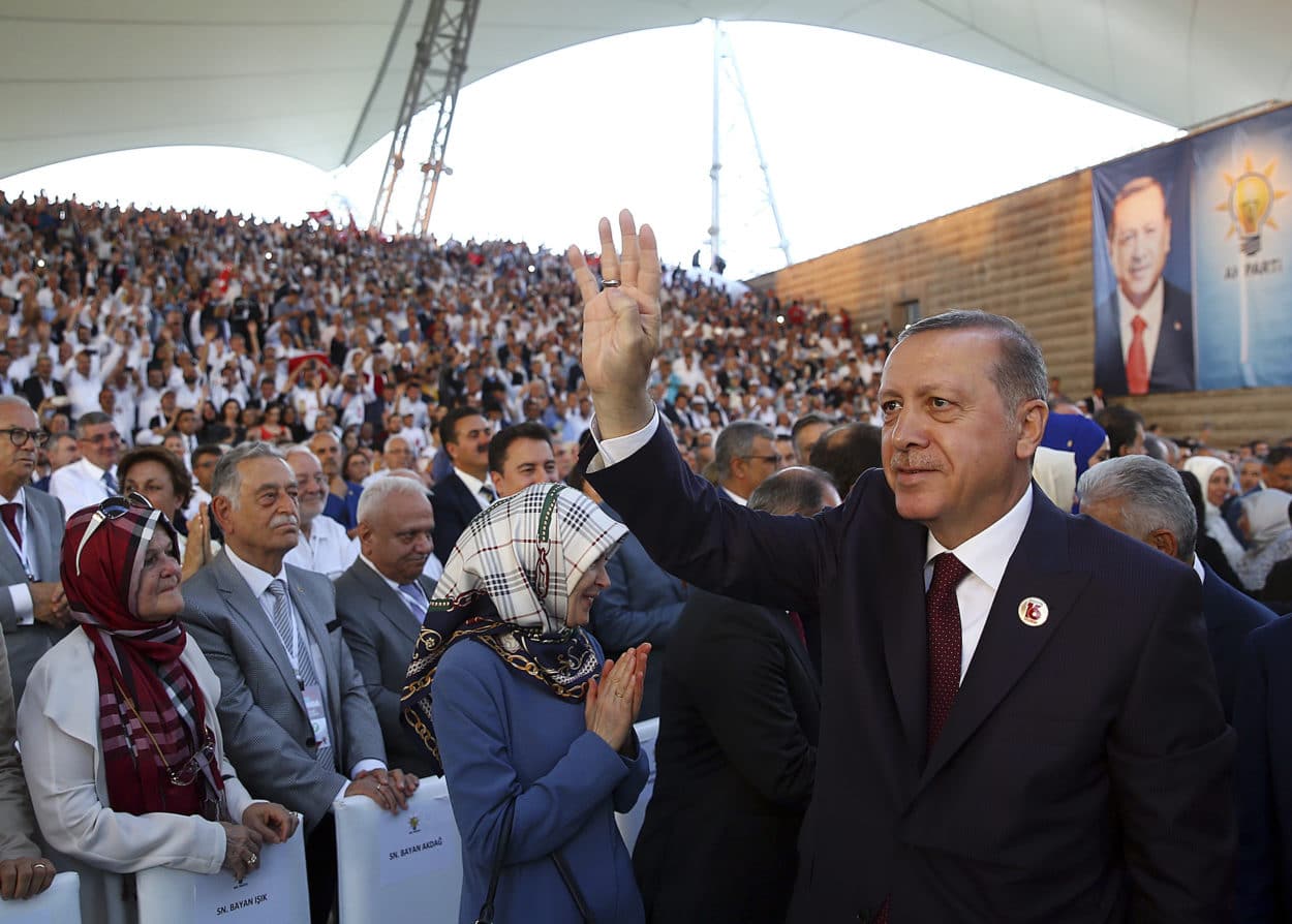 AKP-Jubiläum: Erdoğan schwört AKP auf den Wahlkampf 2019 ein
