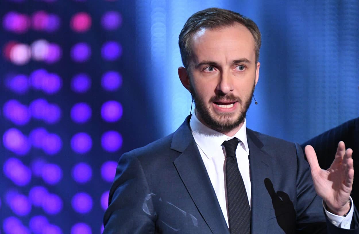 Böhmermann verklagt Angela Merkel