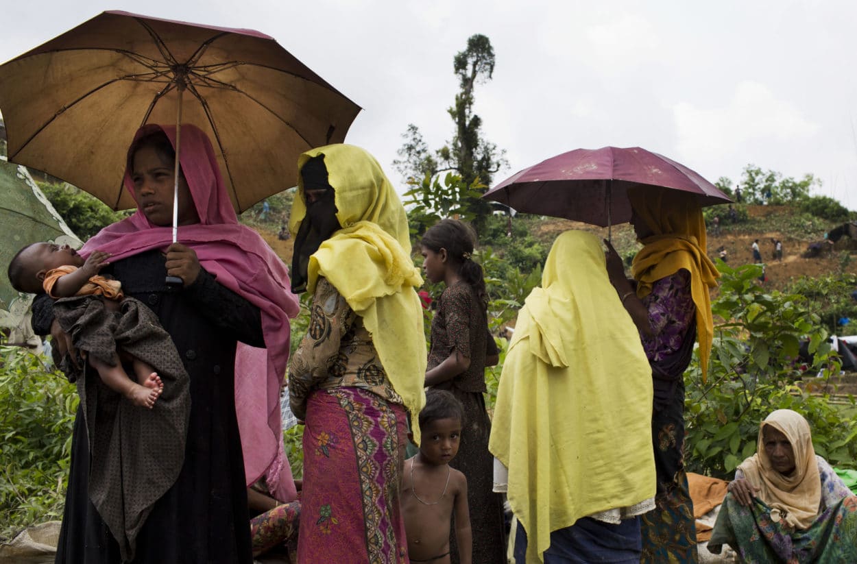 Mindestens 73 000 Rohingya fliehen aus Myanmar