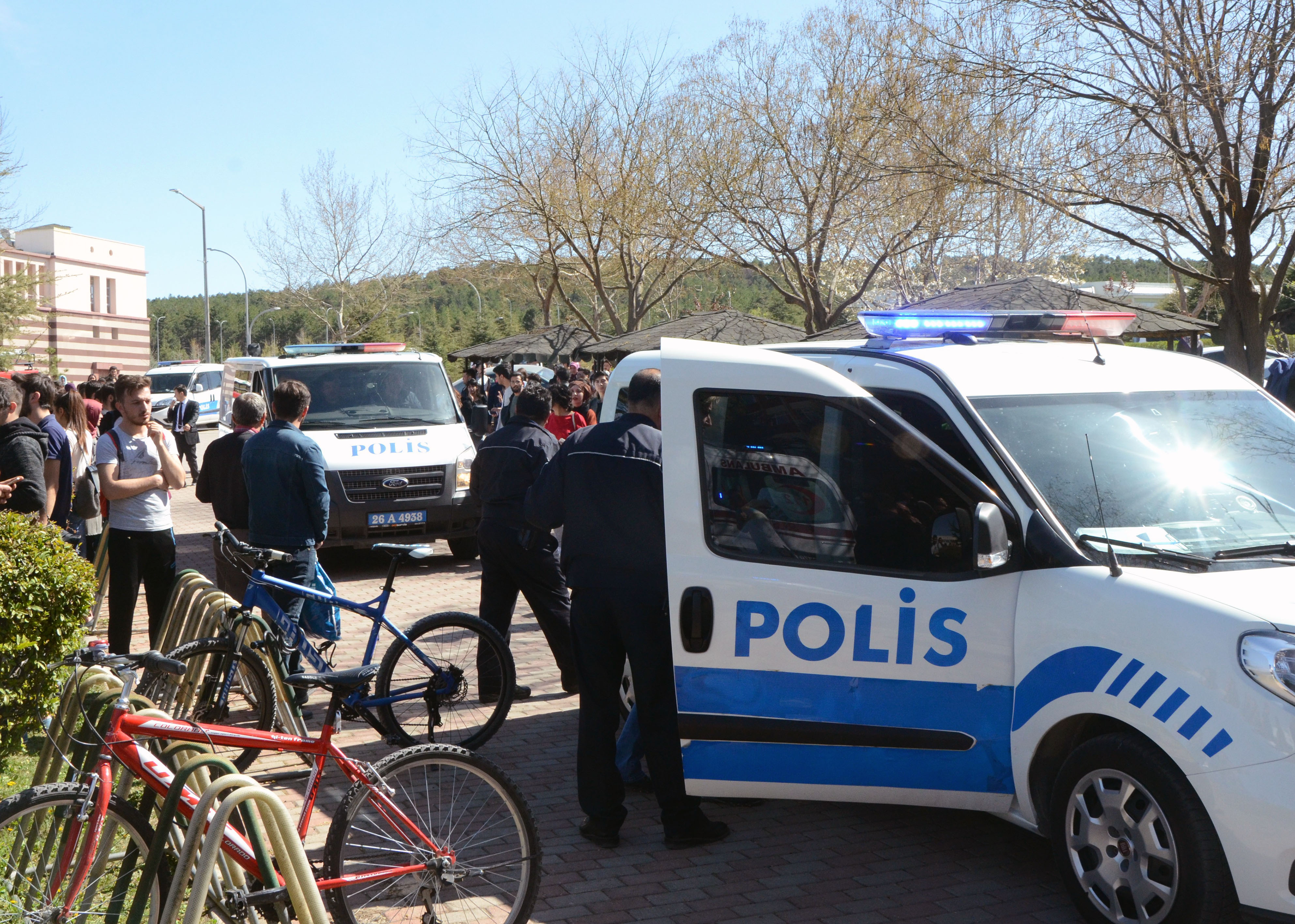 Trauer um vier erschossene Akademiker an türkischer Universität