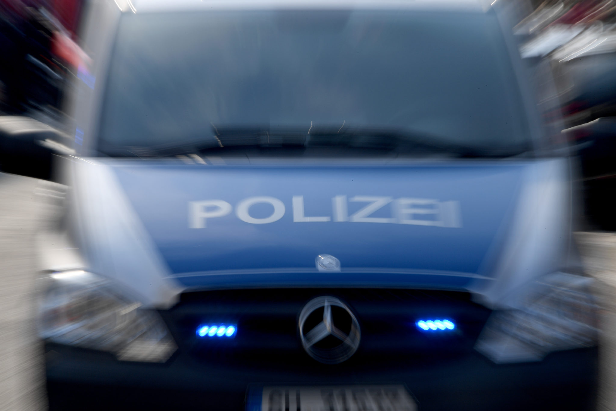 52 Verletzte bei Busunfall auf Fahrt ins Jugendcamp