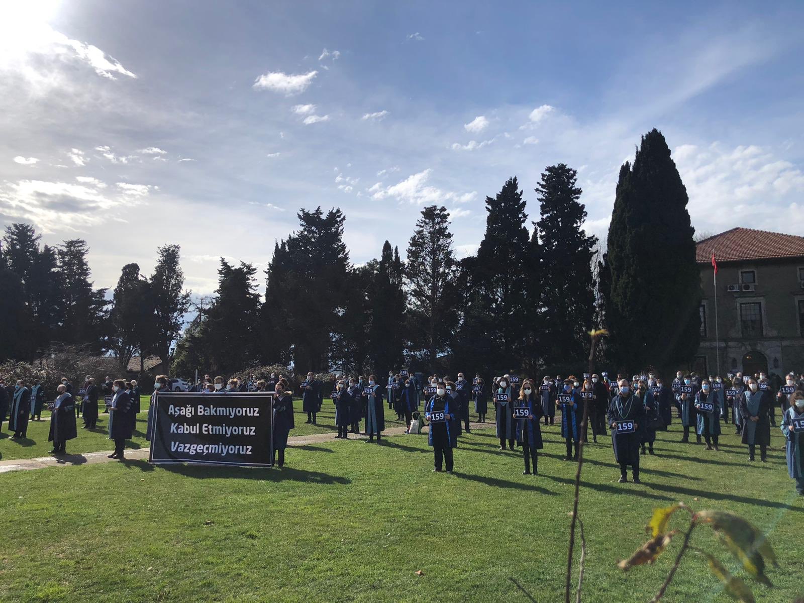 Boğaziçi-Proteste in der Türkei halten an: 60 Studenten weiter in Polizeigewahrsam