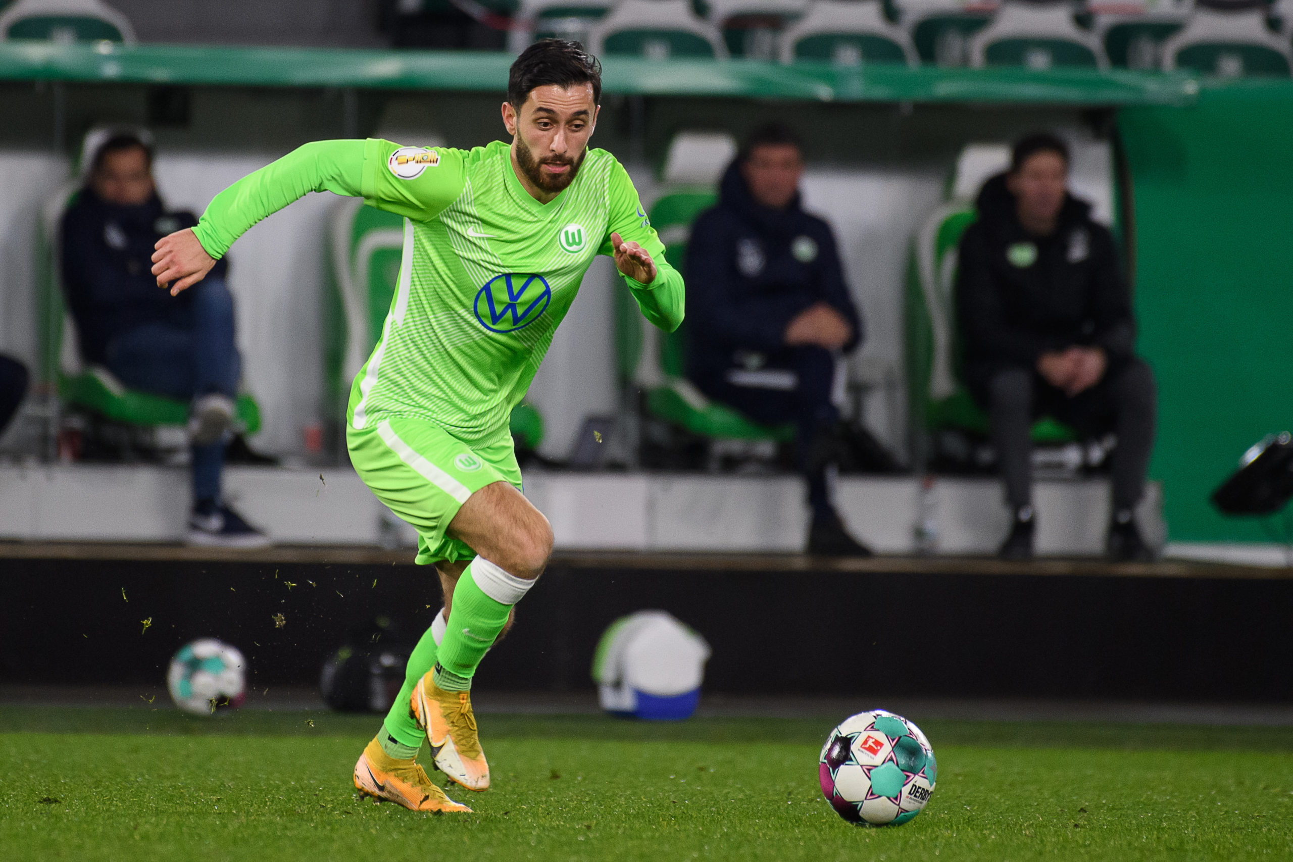 Türkischer Fußball: Frankfurt holt Top-Talent Akman, Mallı wechselt nach Trabzon