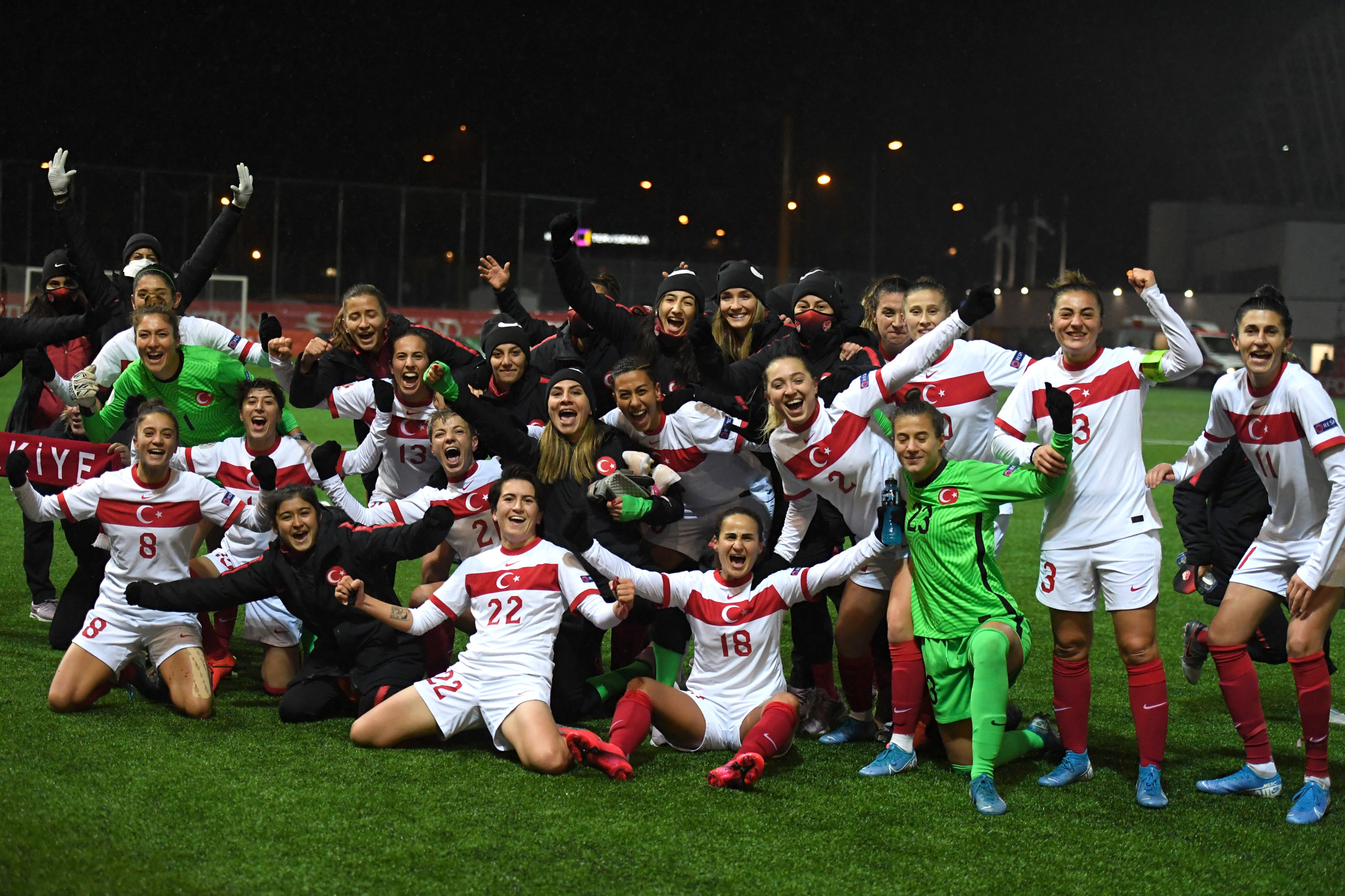 WM-Quali der Fußball-Frauen: Türkei und Deutschland in einer Gruppe