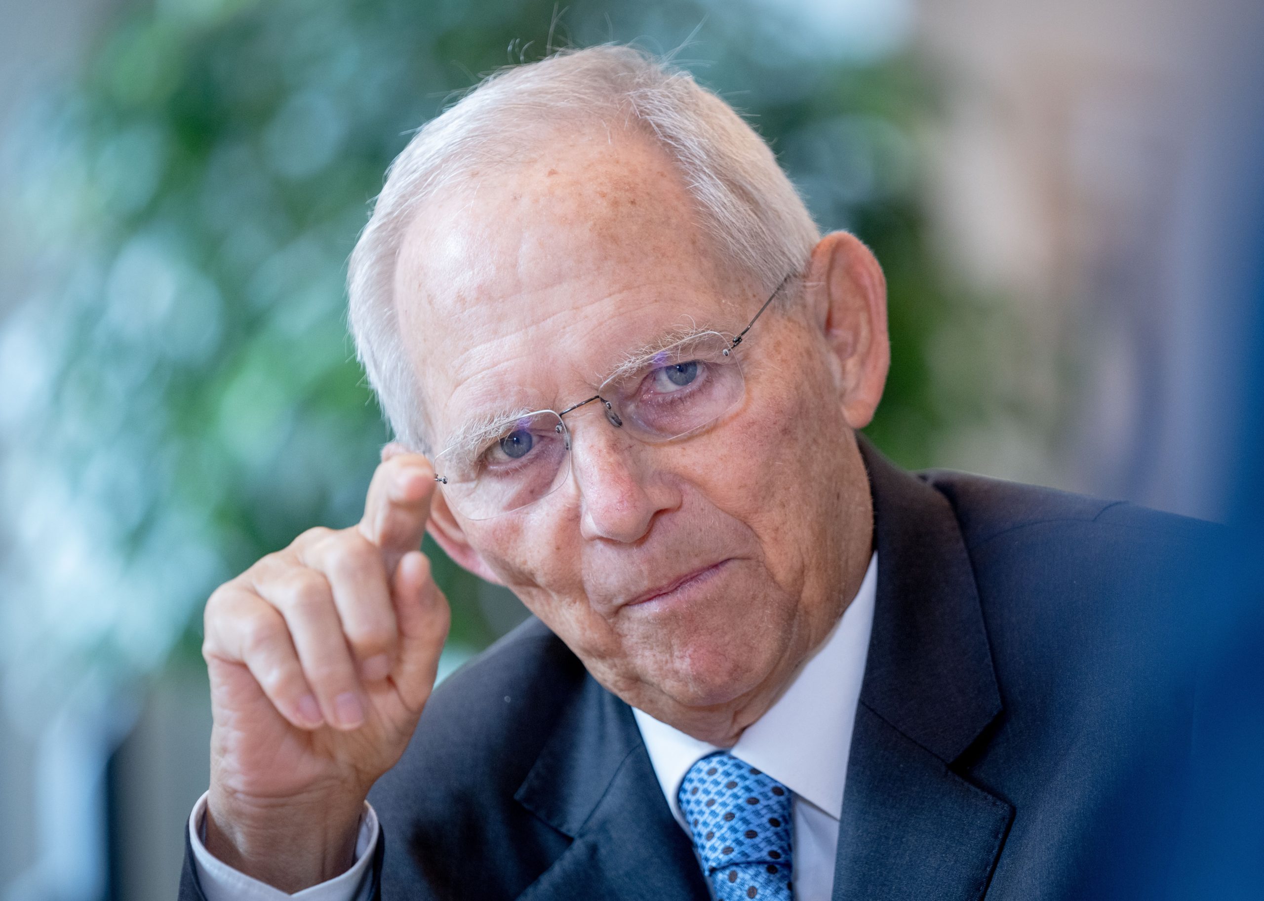 Gefahr der Wahl-Einflussnahme: Schäuble zeigt auf Russland und die Türkei