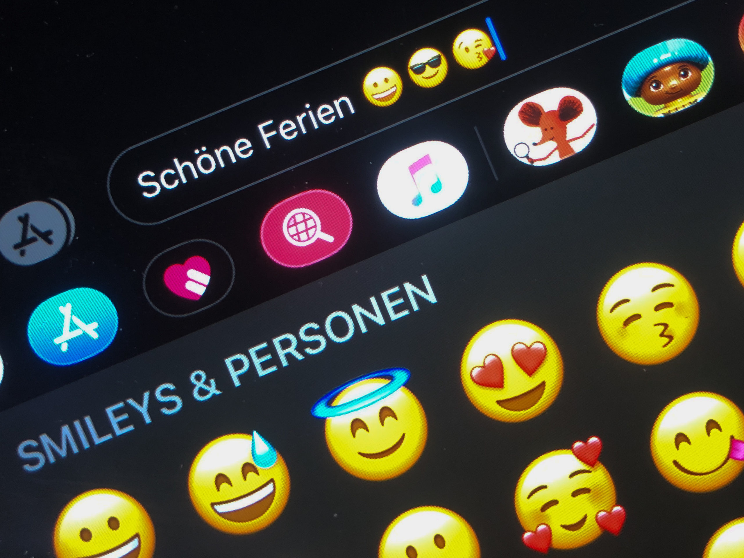 Welt-Emoji-Tag: „Frau mit Hijab“ und Co. verstärken Stereotype