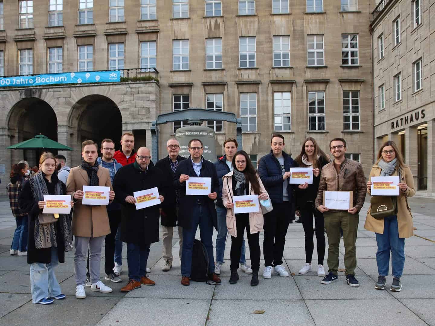 Deutsch-Kurde in der Türkei wegen Terrorpropaganda auf Twitter verurteilt