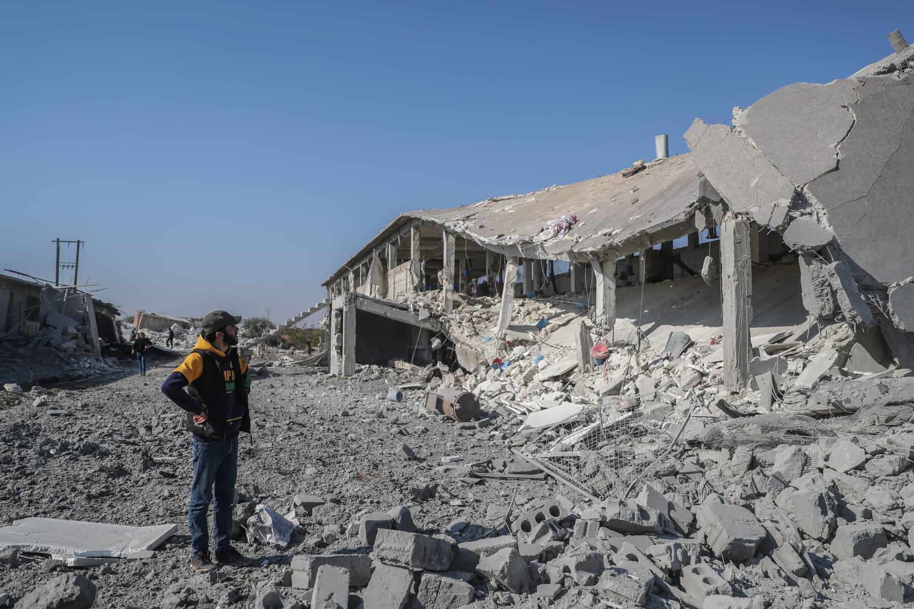 Fünf Menschen bei russischen Luftangriffen im syrischen Idlib getötet