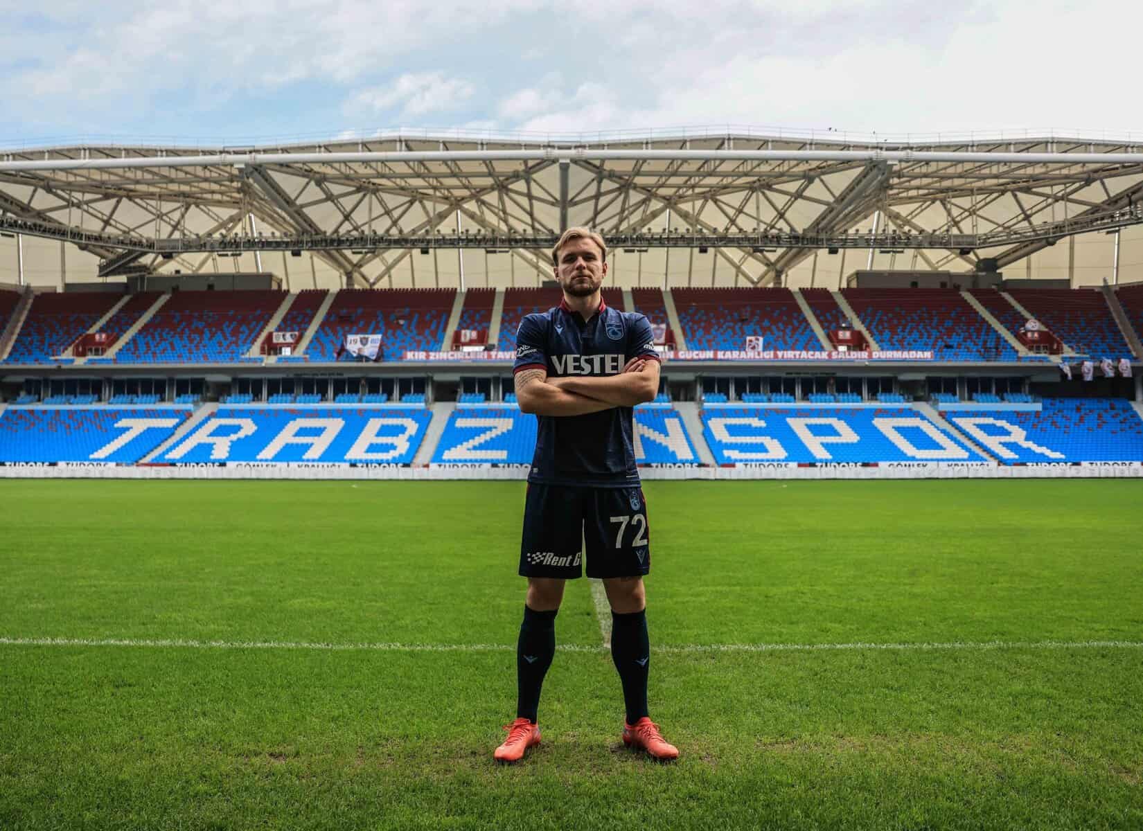 Süper Lig: Tabellenführer Trabzonspor holt Abwehrmann aus Berlin