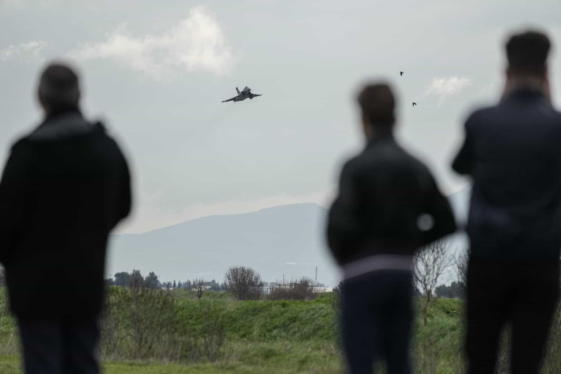 Französische Kampfjets in Griechenland: Weitere Milliarden für Rüstung