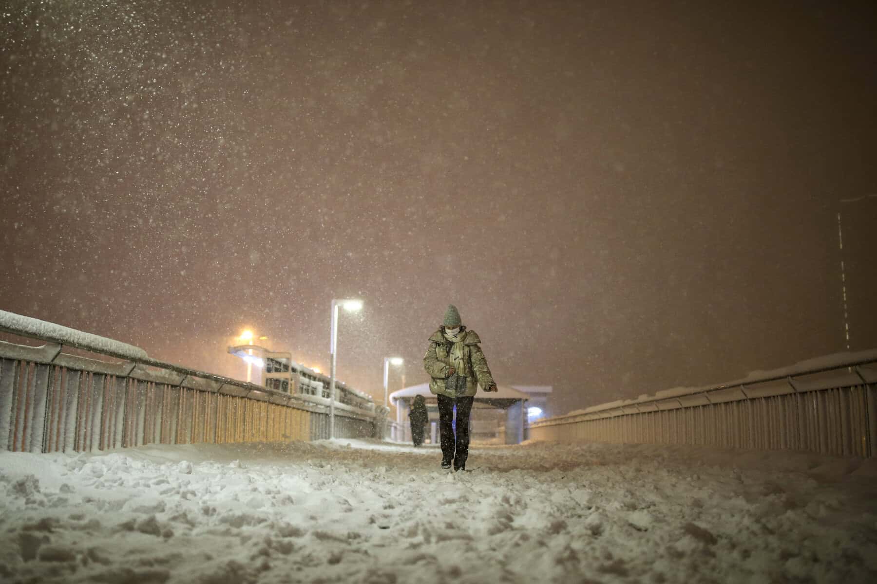 Schneefall und Verkehrschaos: Flüge nicht nur in Istanbul gestrichen