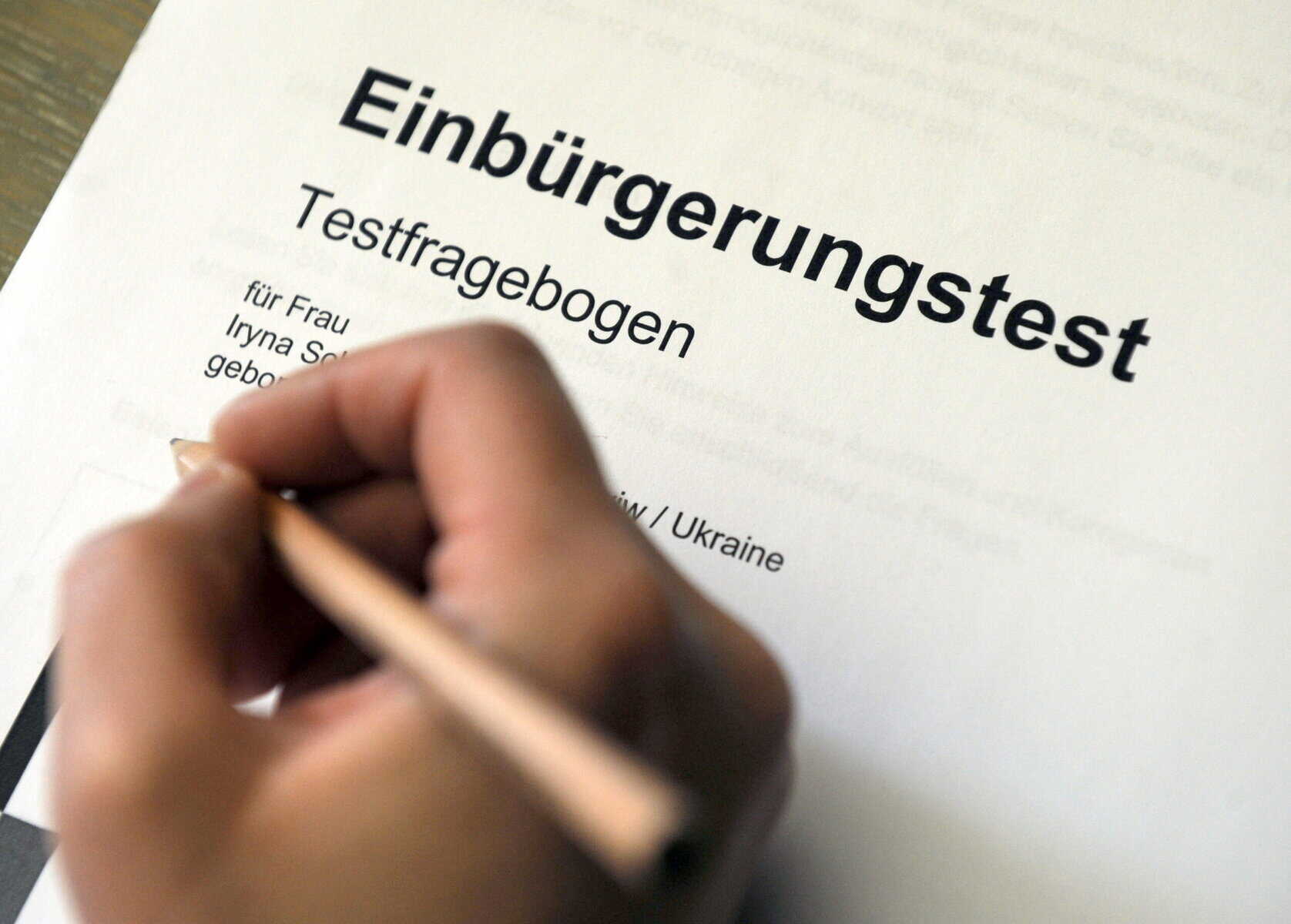 Deutsche Willkommenskultur? Weniger Skepsis bei Zuwanderung auch dank Corona