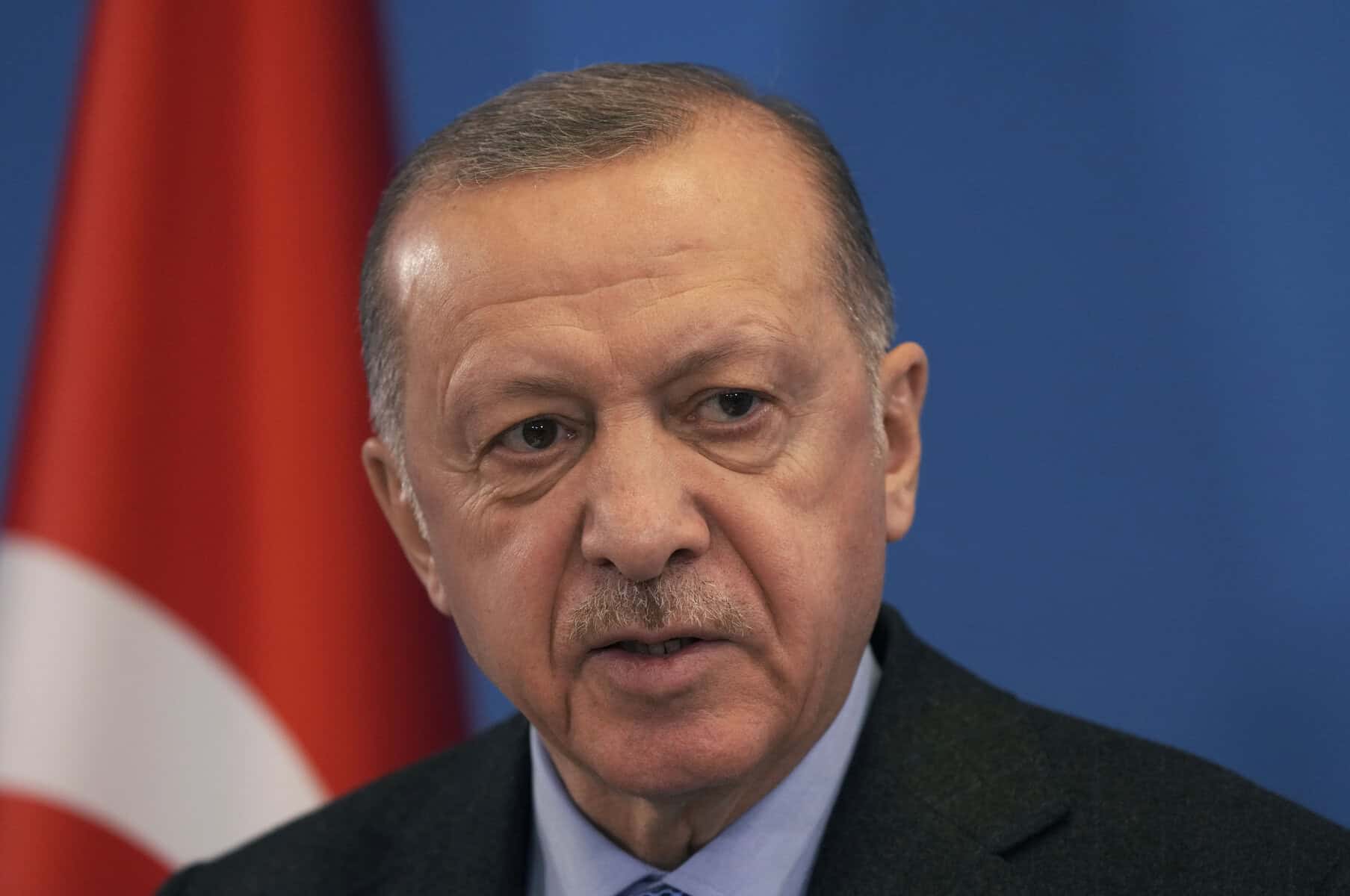 Erdoğan fordert Putin zu „ehrenvollem Abzug“ aus der Ukraine auf