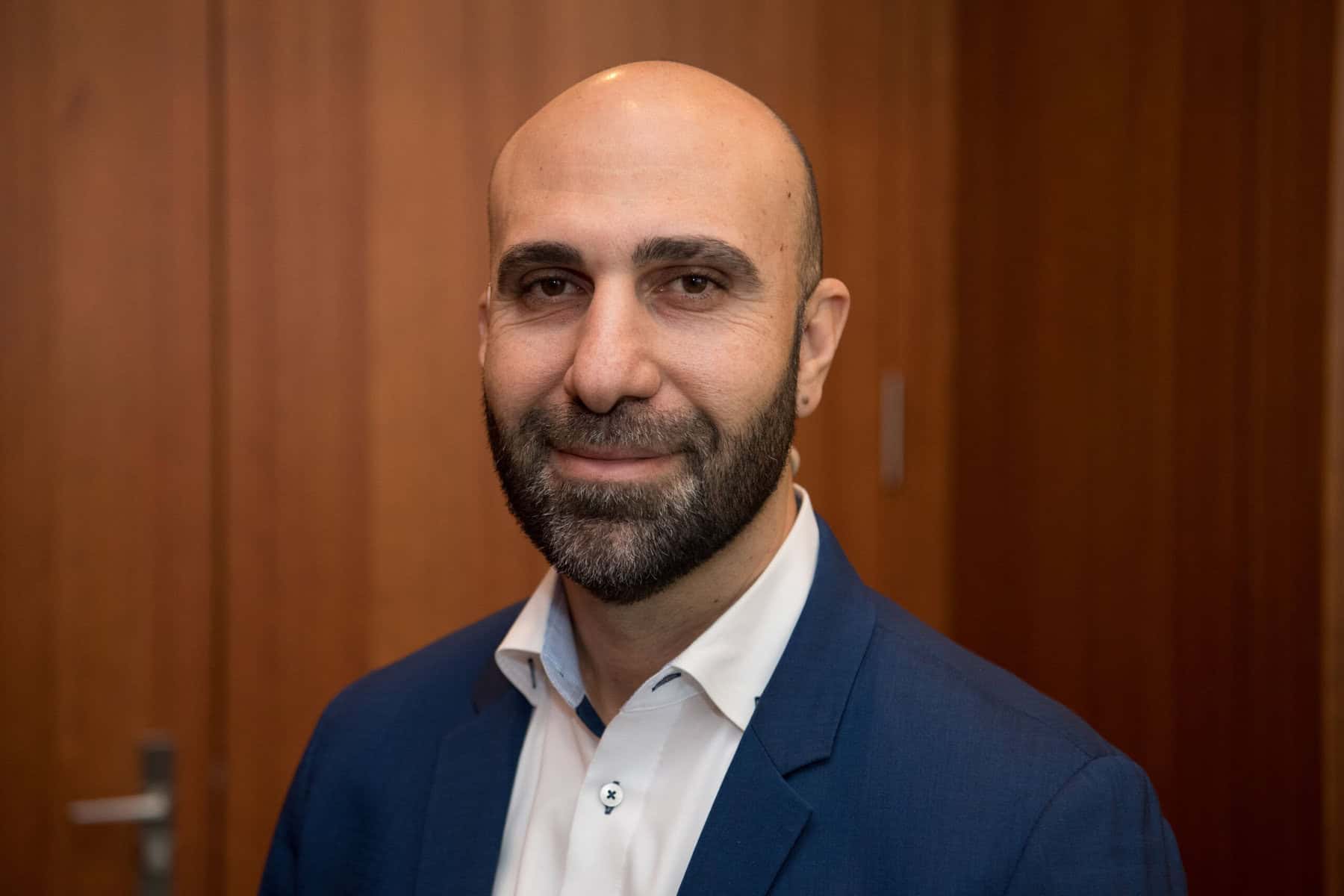 Judenhass: Autor Mansour fordert Aufklärung