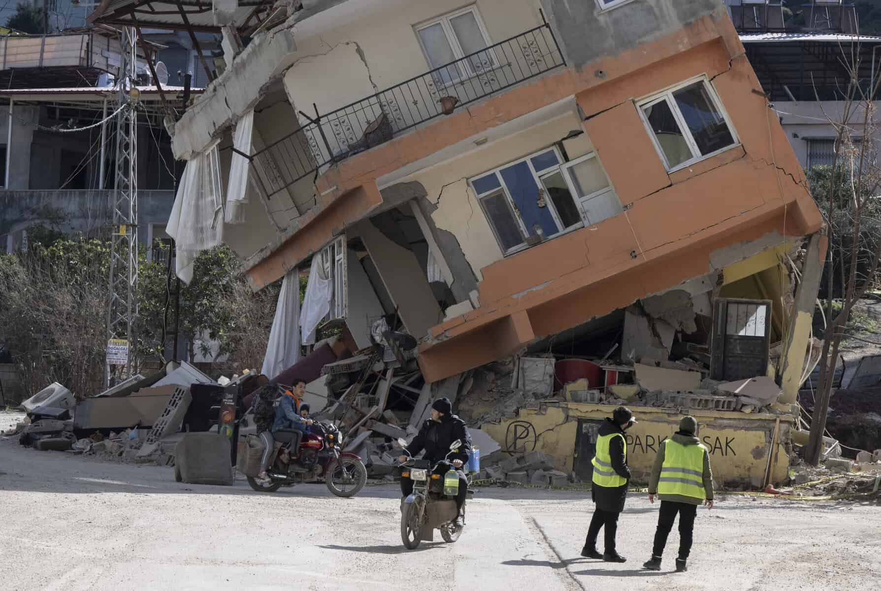 Frau nach 200 Stunden gerettet – Zahl der Erdbeben-Toten in der Türkei bei mehr als 35.000