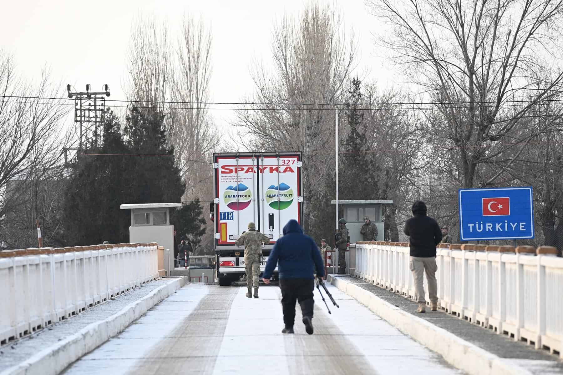 Jetzt dauerhaft: Armenien und Türkei wollen 30 Jahre geschlossene Grenze öffnen