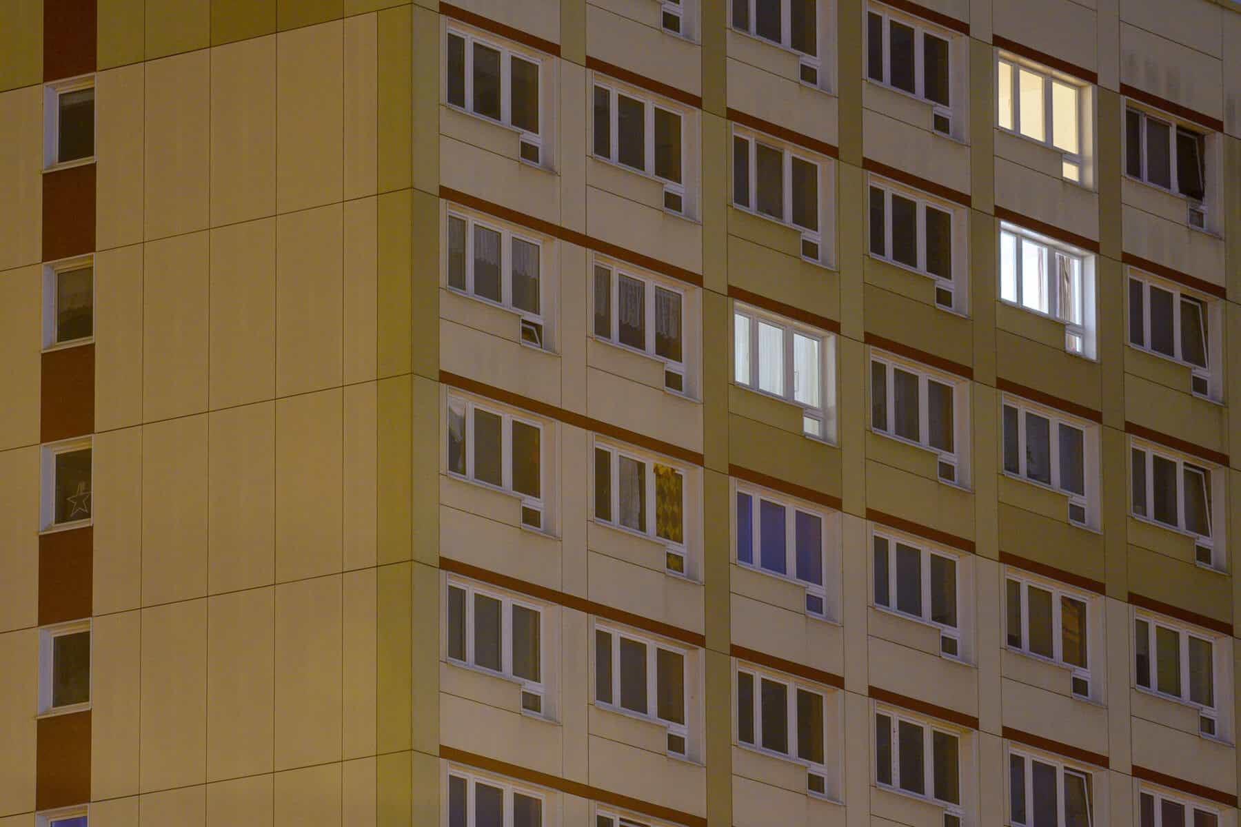 Zu wenig Platz: Jede/r Zehnte lebt in einer überbelegten Wohnung