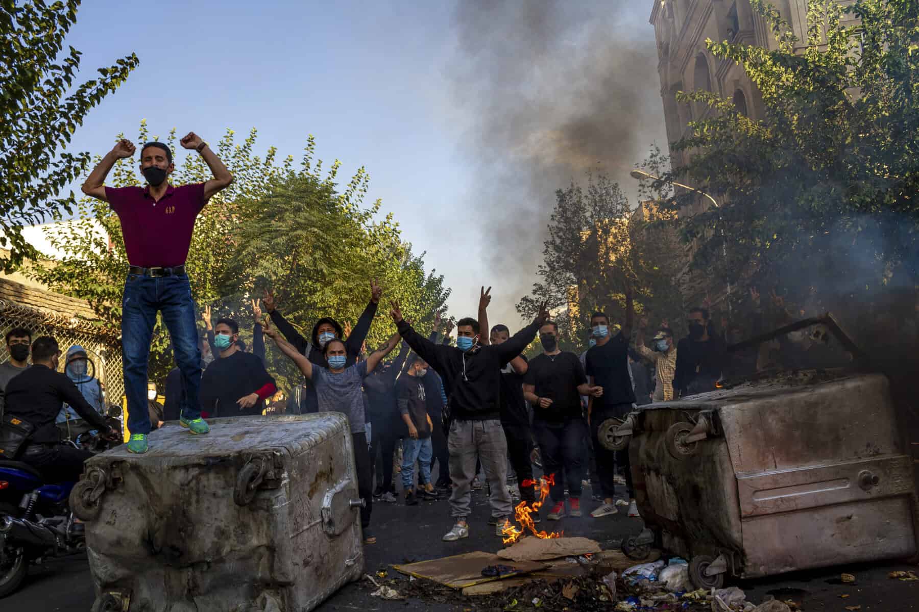 Neues Sanktionspaket: Regime im Iran muss mit Widerstand rechnen