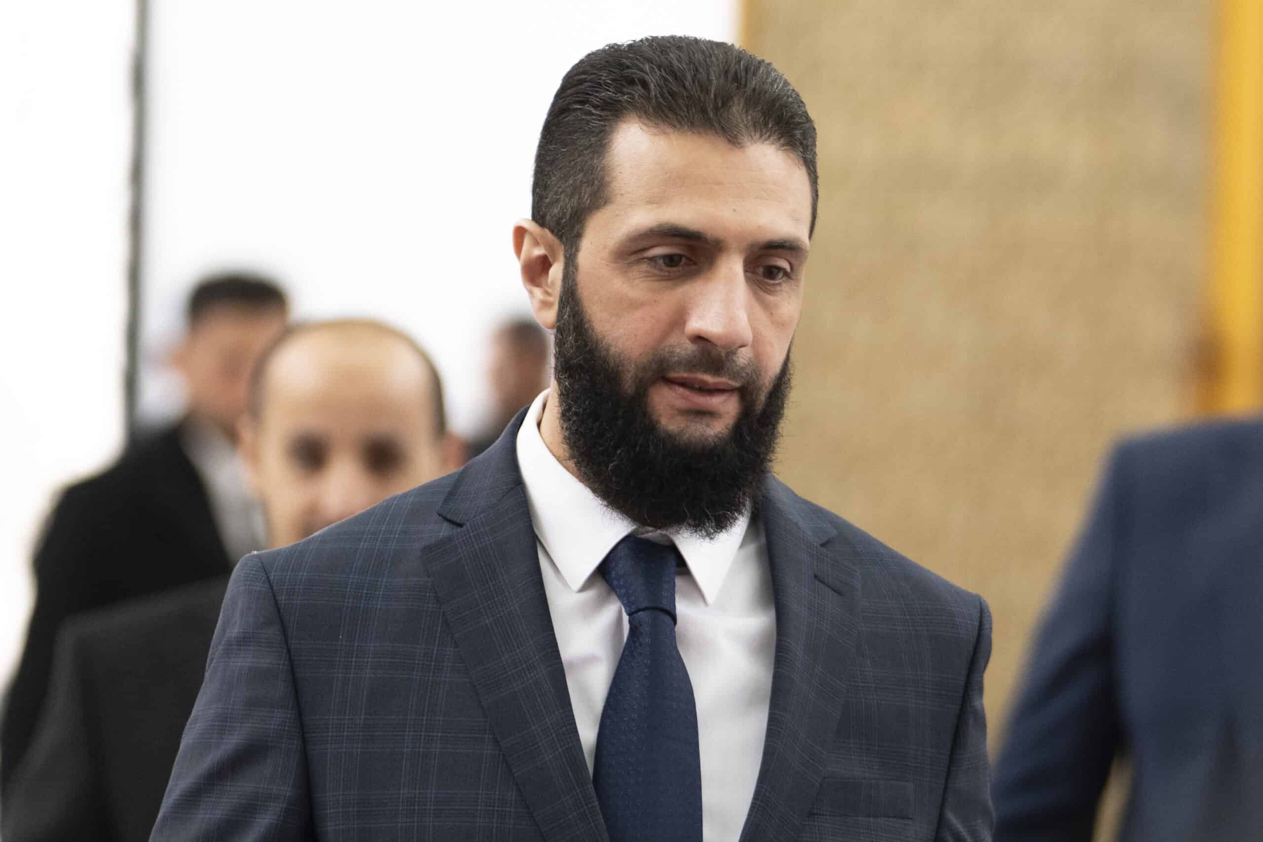 Erst Riad, dann Ankara: Al-Scharaa erstmals als Staatschef im Ausland