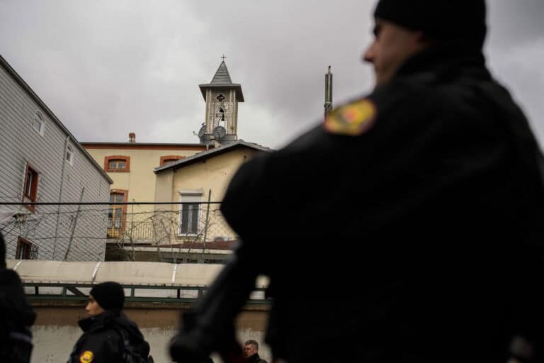 Ein Todesopfer: Angriff auf Istanbuler Kirche