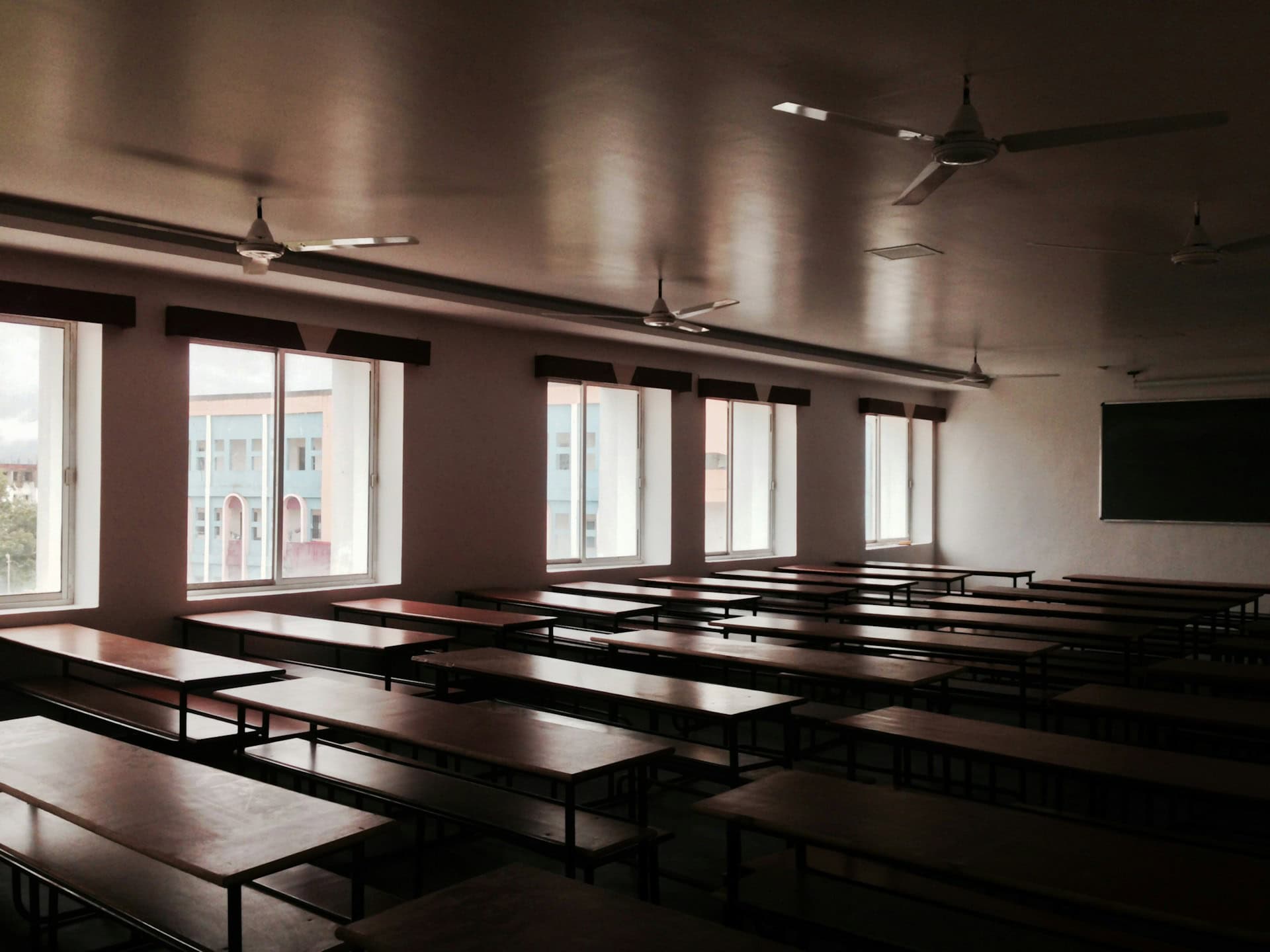 Kirgistan beugt sich Druck: Gülen-Privatschulen an die Türkei übergeben