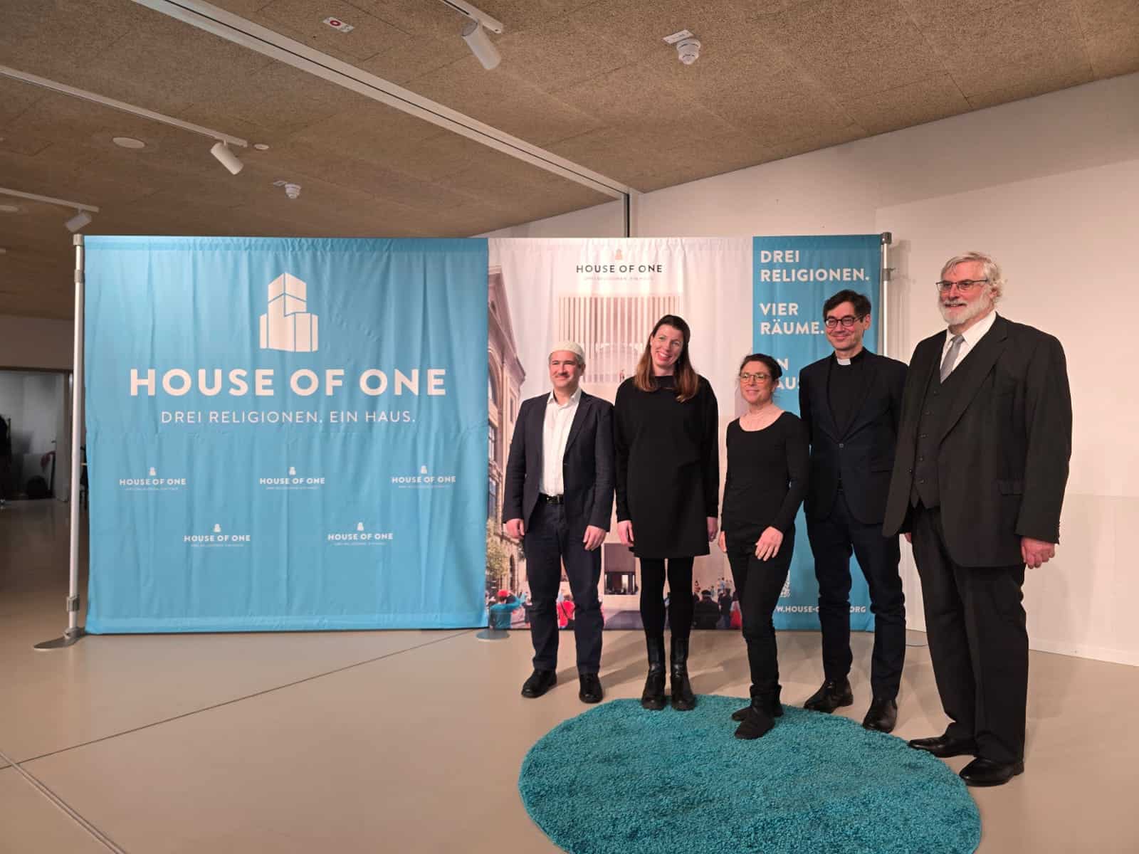 „1x Frieden mit allen, bitte“: Spenden für House of One werden verdoppelt Drei Religionen, ein Haus.