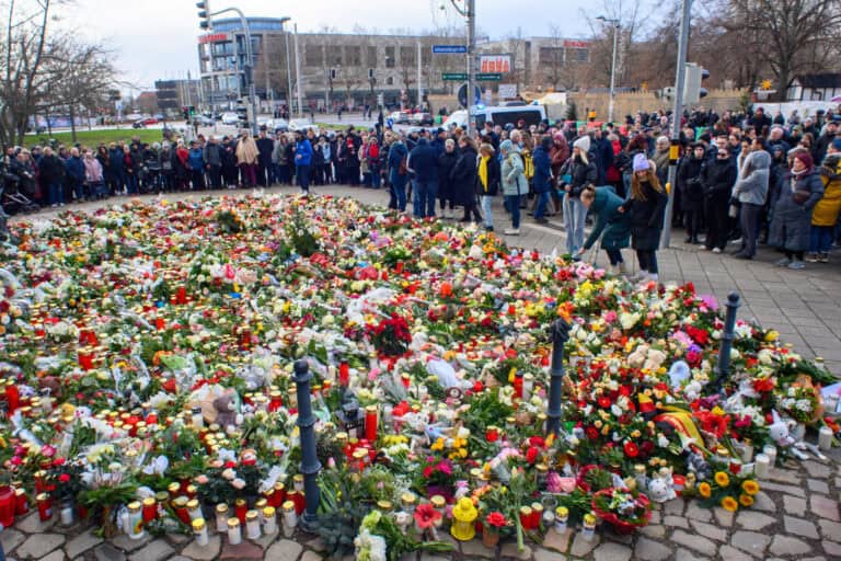 Beileidsbekundungen nach Magdeburg: Gülen-nahe Stiftung ruft zu Zusammenhalt auf