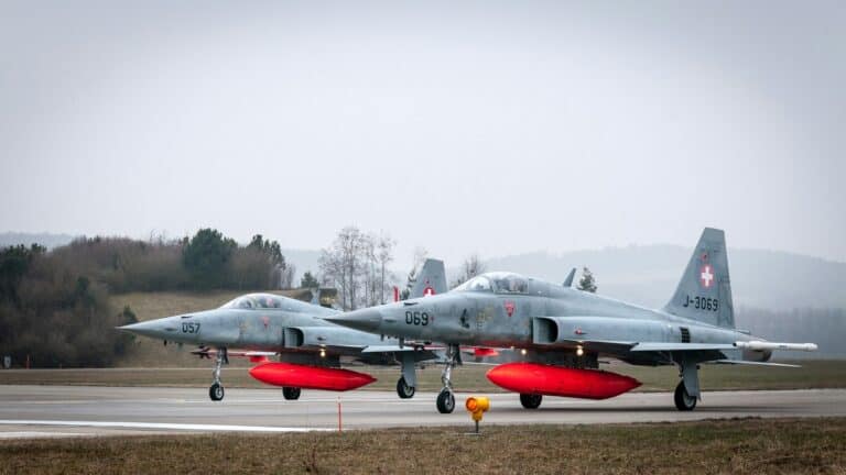 Absturz von türkischem Militärjet endet tödlich