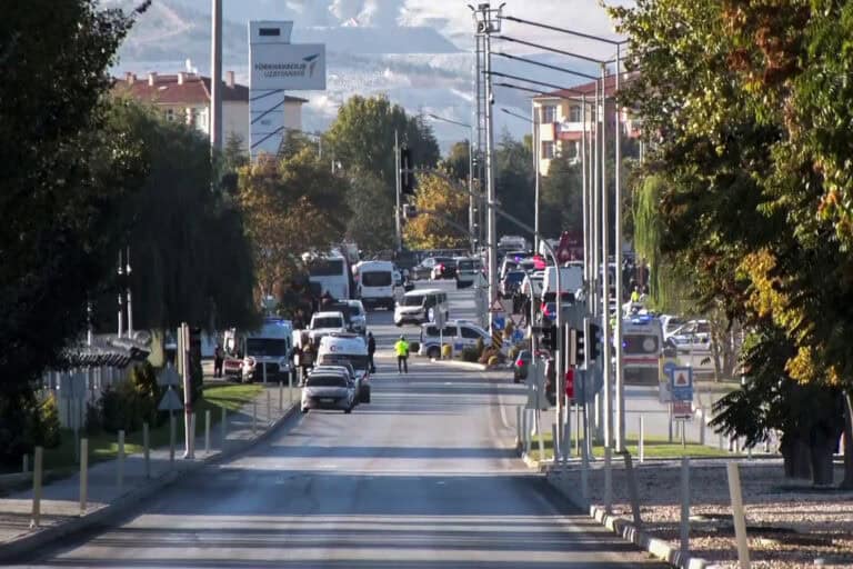 Regierung spricht von Terror: Tote und Verletzte bei Anschlag in der Türkei
