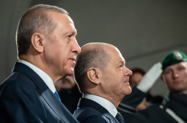 Erdoğan in Berlin: Israel im Vordergrund, Spitzen gegen Deutschland